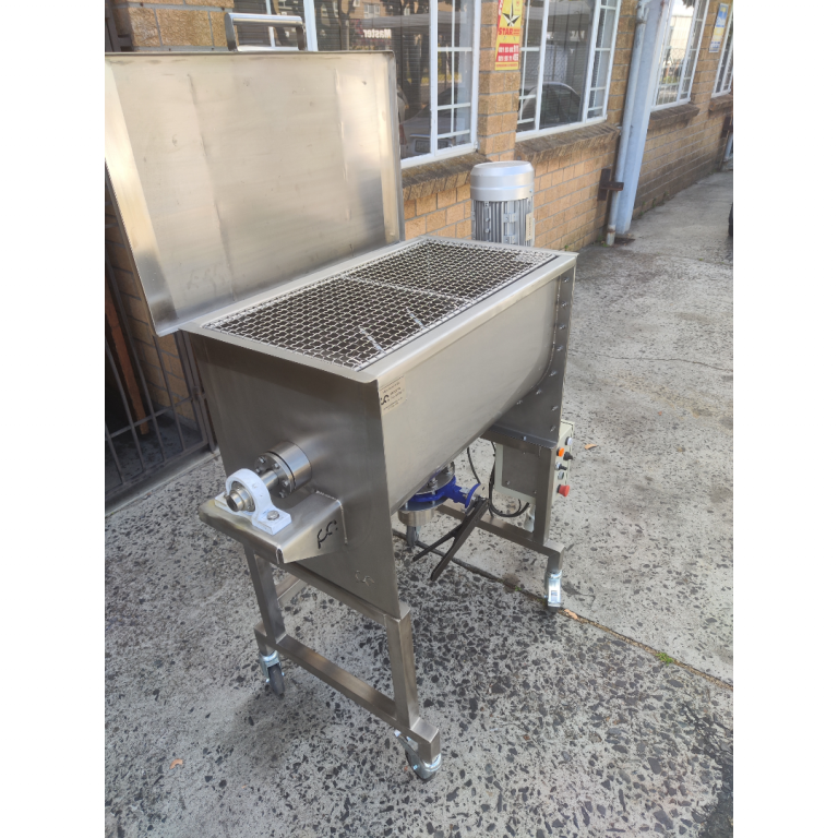 Ribbon Blender 100L